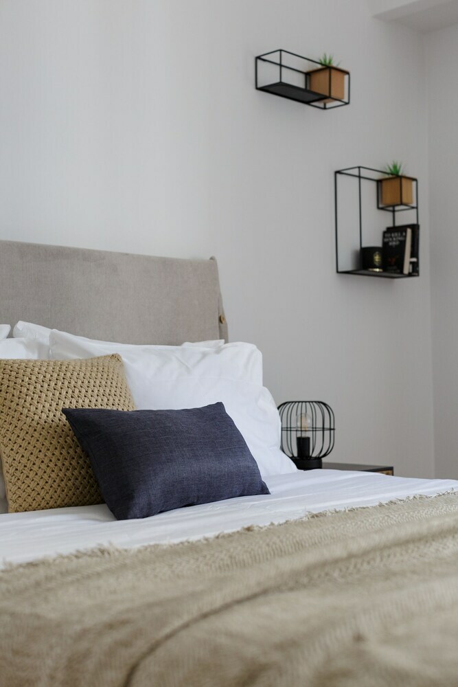 Upstreet Urban 2bd Apartment In Koukaki