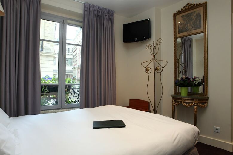Queens Hotel
