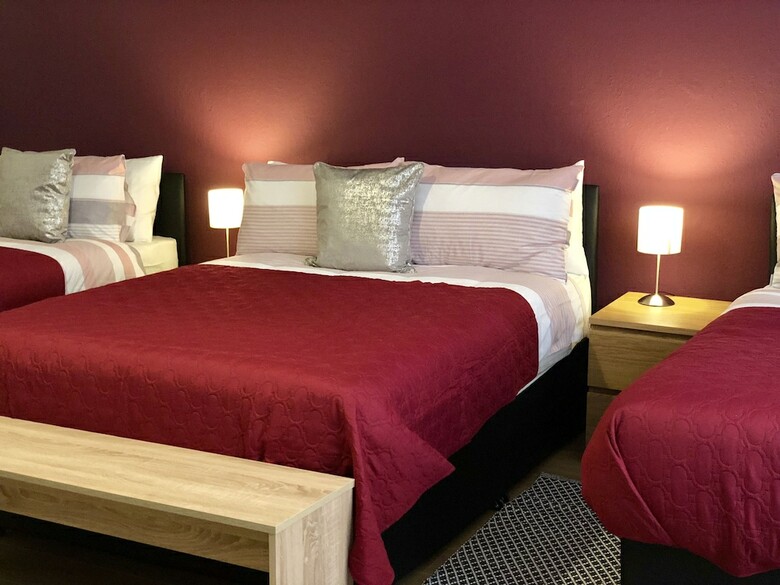 Hotel 4 Bernard Terrace Accommodation