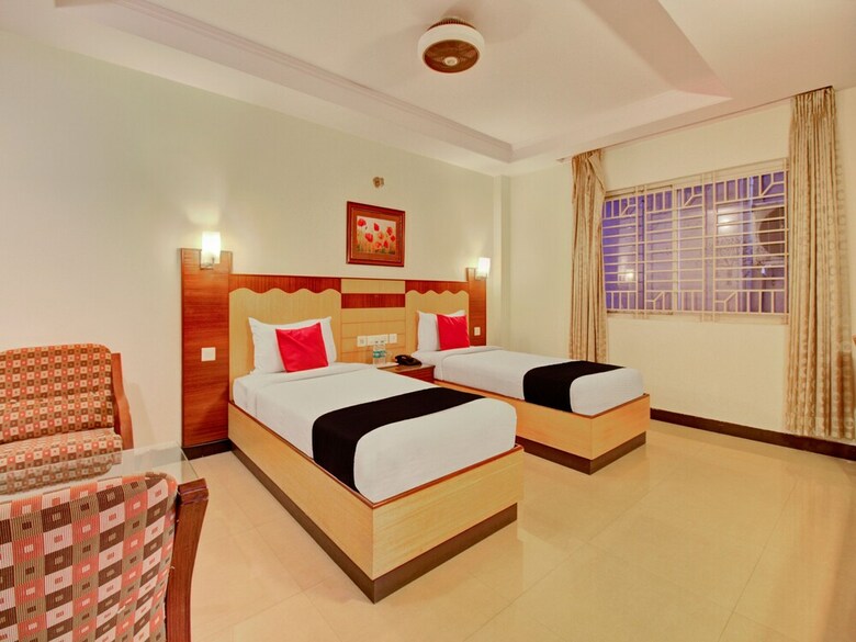 Hotel Capital O 1309 Anandsagar Inn