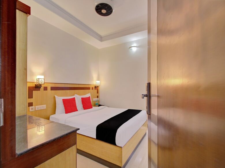 Hotel Capital O 1309 Anandsagar Inn