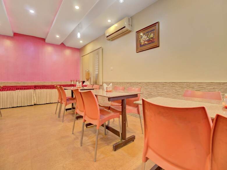 Hotel Capital O 1309 Anandsagar Inn