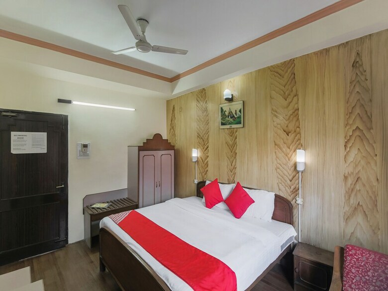 Oyo 22958 Hotel Ambusha Resort