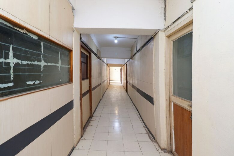 Hotel Oyo 28643 Sai Yatri Niwas