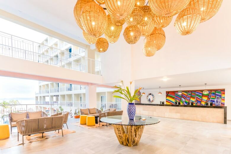 Hotel Decameron La Marina - All Inclusive