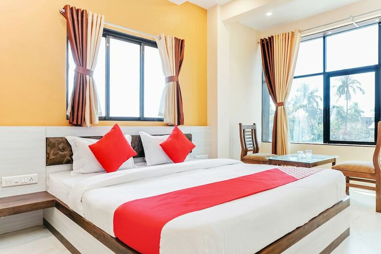 Oyo 29634 Hotel Navalai Pride