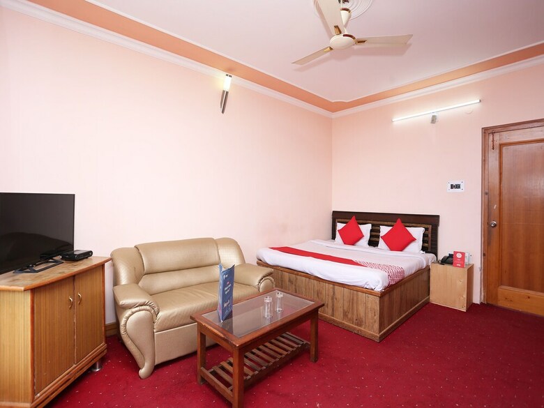 Oyo 35560 Hotel Forest View