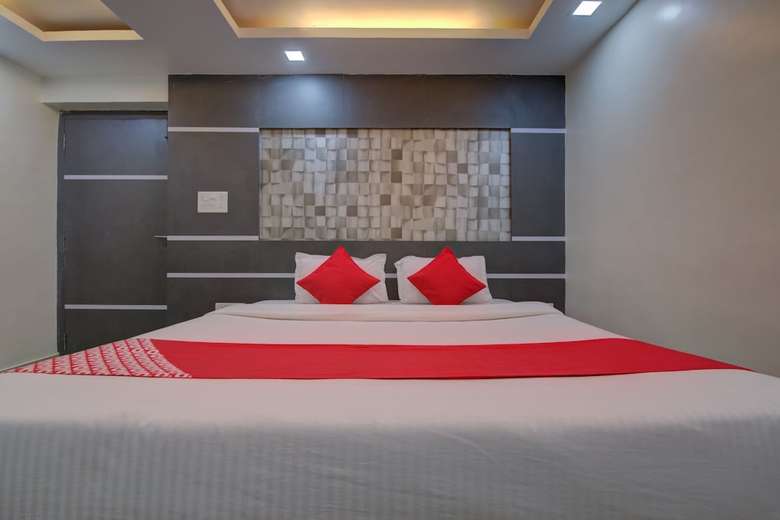 Hotel Oyo 17188 A K Residency