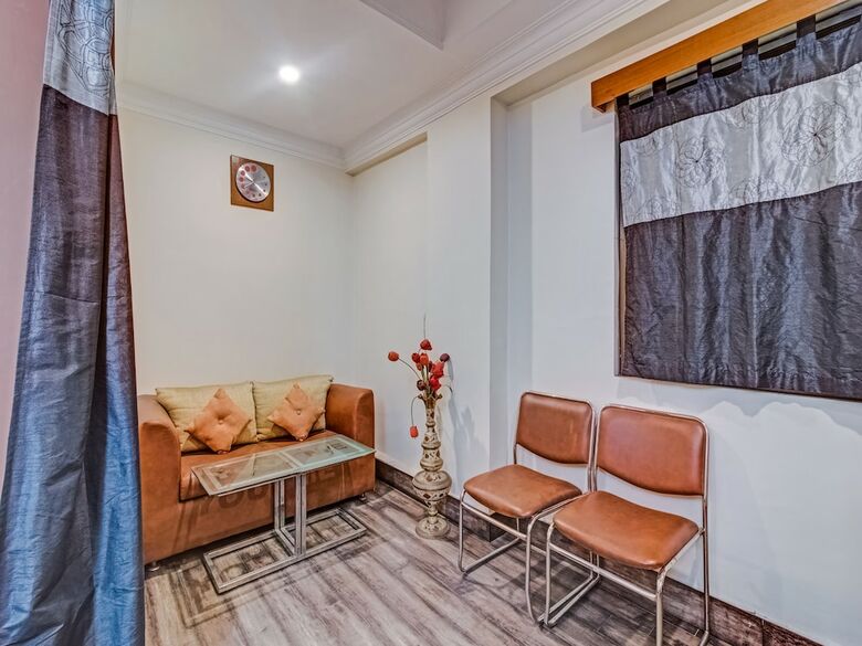 Oyo 24171 Hotel Meridian