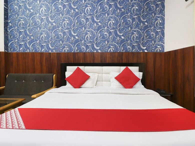 Oyo 35382 Hotel Moon Light