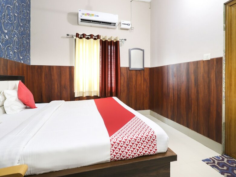 Oyo 35382 Hotel Moon Light