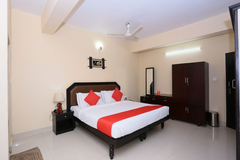 Hotel Oyo 28588 Rock Rose