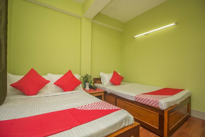 Oyo 26867 Hotel Silk Route Station