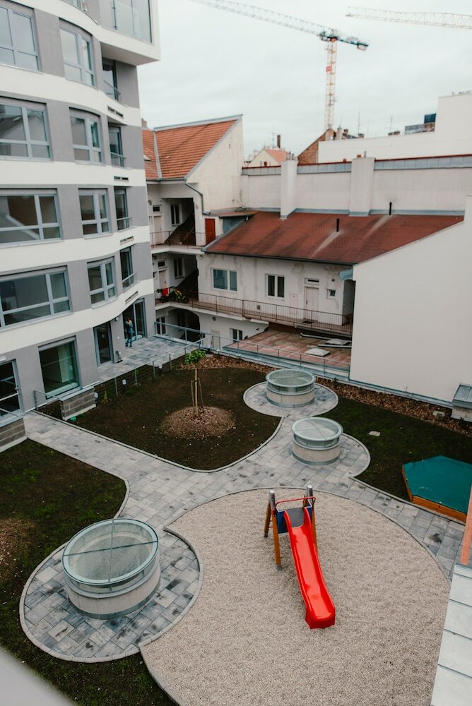 Wake Up Apartments