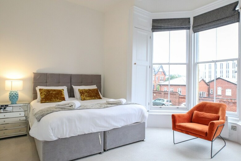 Hanover House Apartments