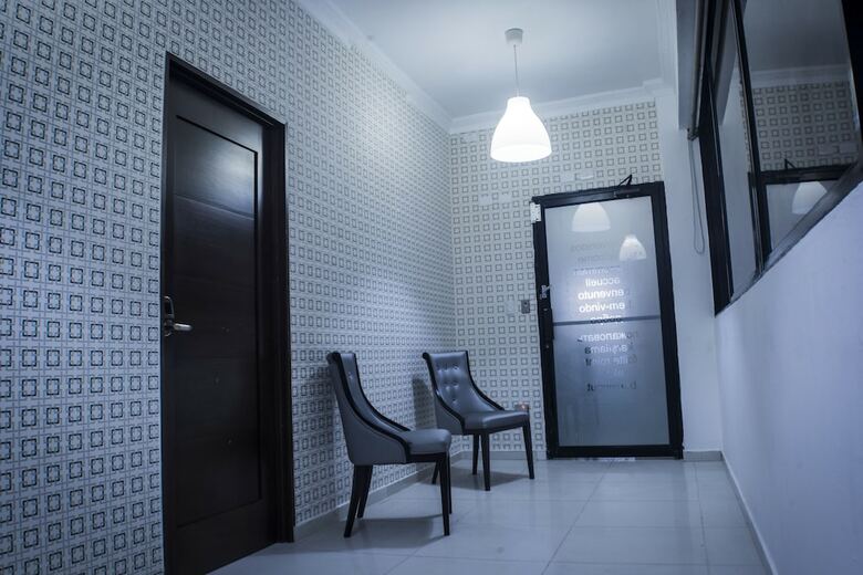 Apartamentos Malecon Rooms & Hotel
