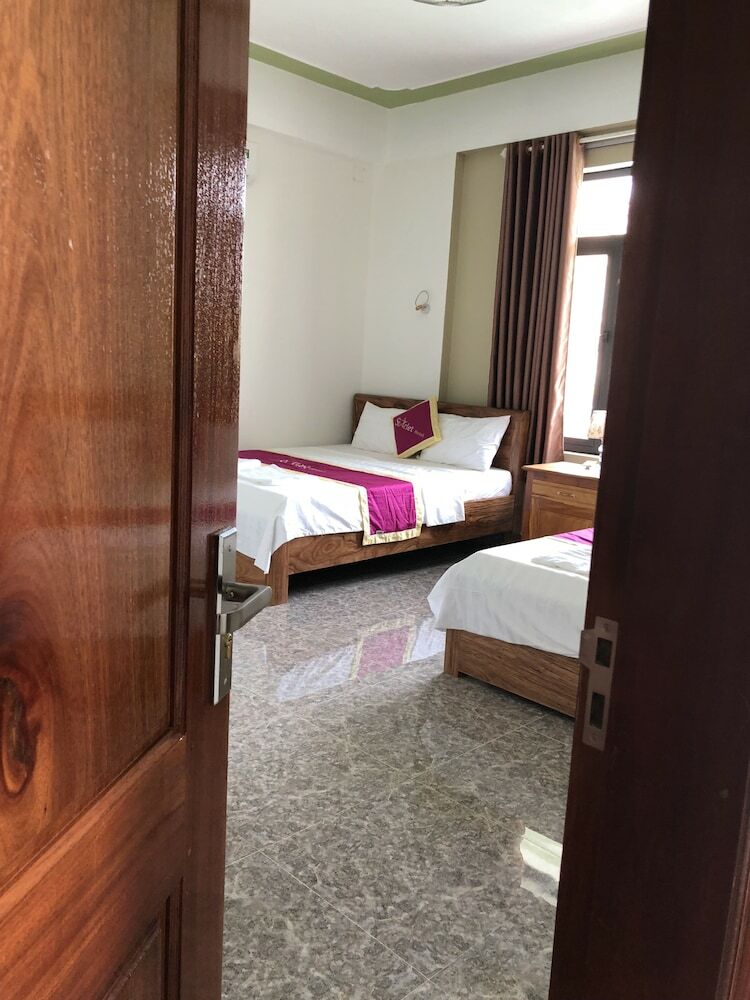 Starlet Hotel