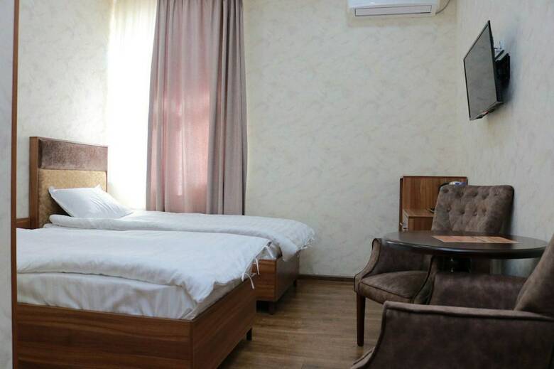Hotel Osiyo Palace