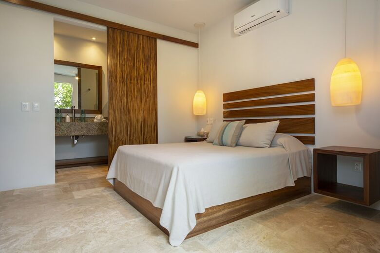 Hotel Anjali Casa Divina