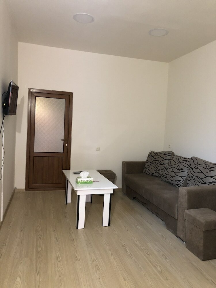 Hostal Tempus Hotel-hostel