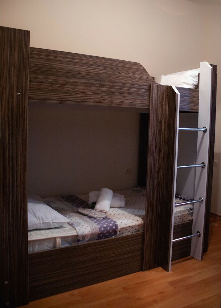 Hostal Tempus Hotel-hostel
