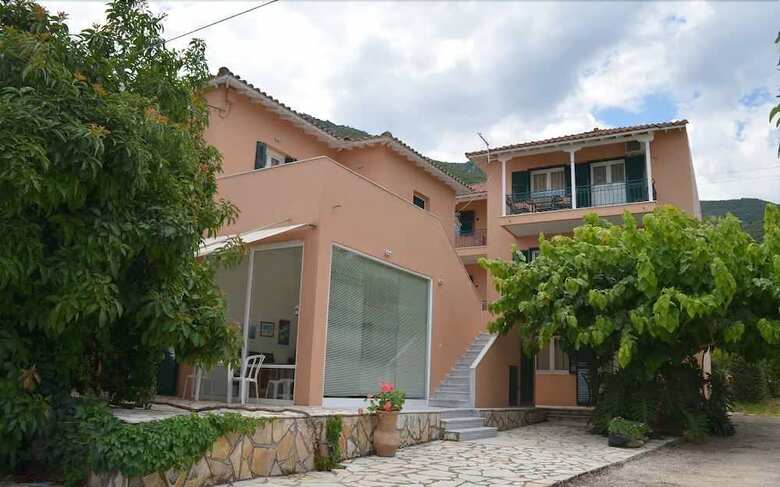Odysseia Apartments