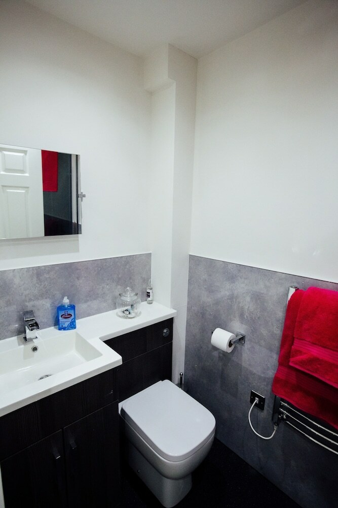 Cloud 89 Service Apartments