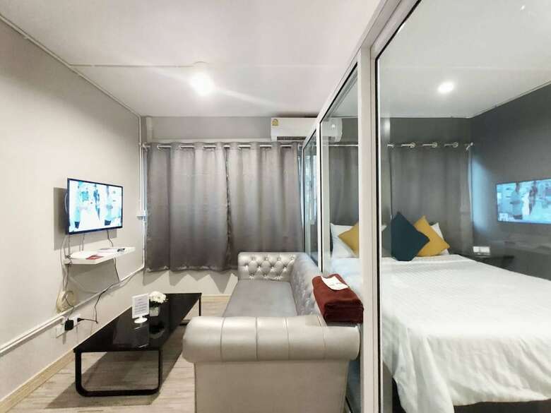 Hotel Bangkok Impact Popular Comdominium