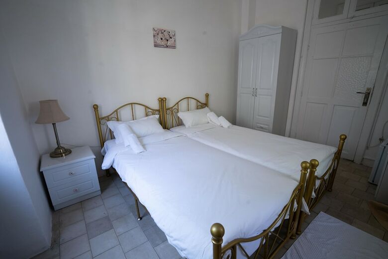 Hotel Jerusalem Home