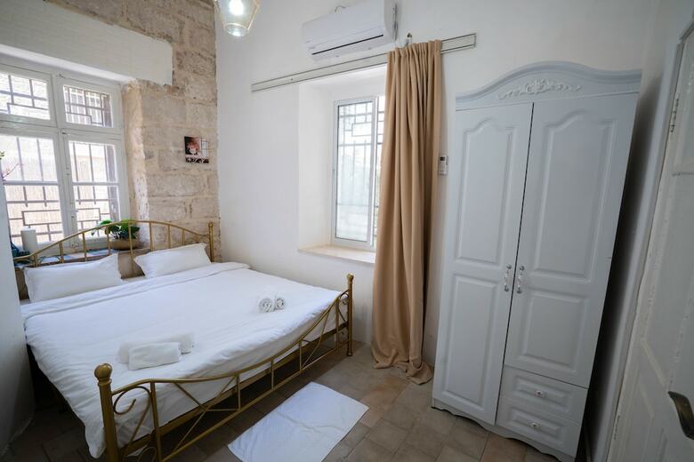 Hotel Jerusalem Home