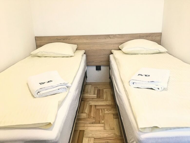 Bob Apartments