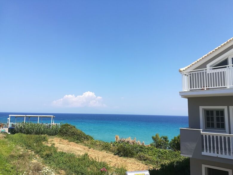 Apartamentos Villa Antonis