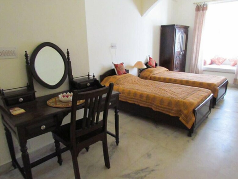 Hotel Pratap Bhawan