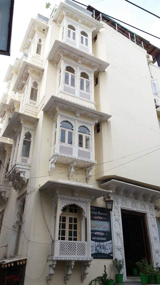 Hotel Pratap Bhawan