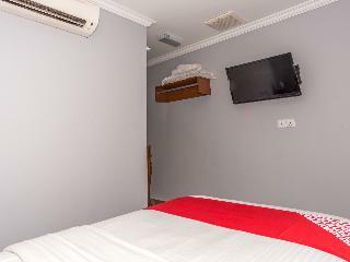 Oyo 890 Hotel Rk Cahaya