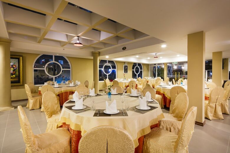 Isena Nha Trang Hotel