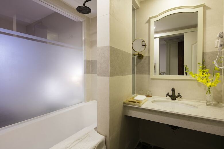 Isena Nha Trang Hotel