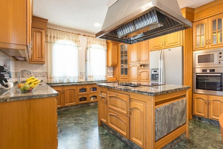 Villa Malagasuite Fancy House