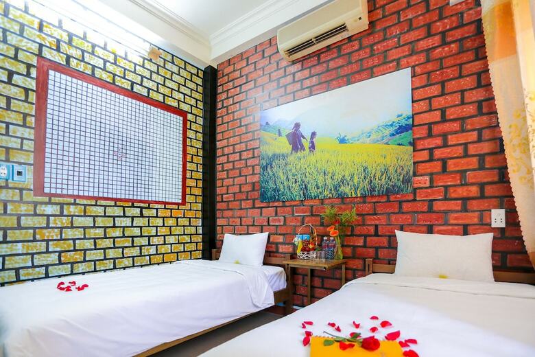 The Youth Hotel