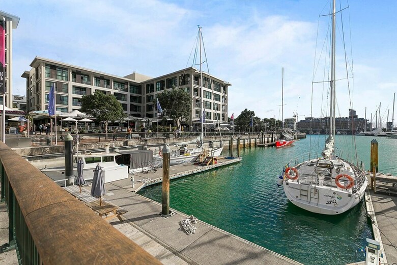 Apartamentos Zodiak's Studio Overlooking Harbour