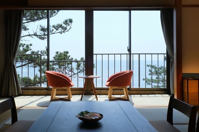 Hotel Zekuu