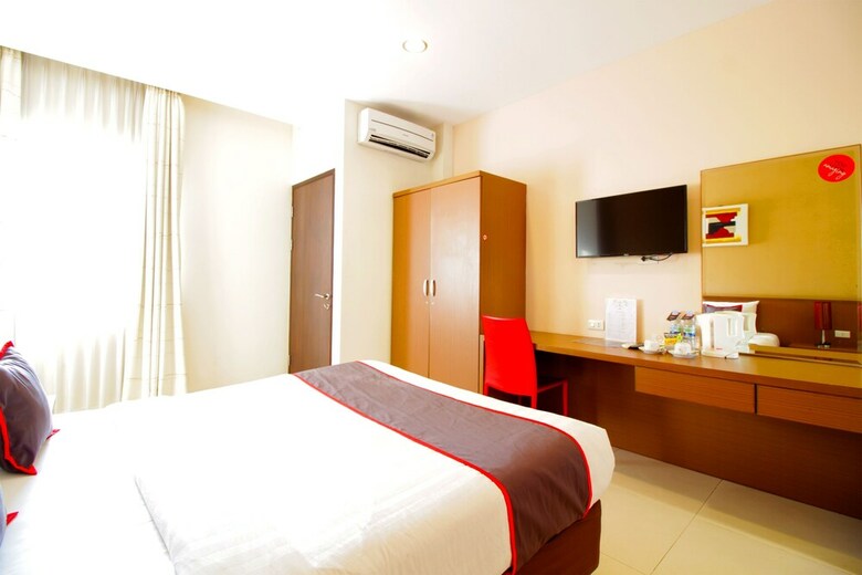 Hotel Collection O 10 Sweet Karina Bandung