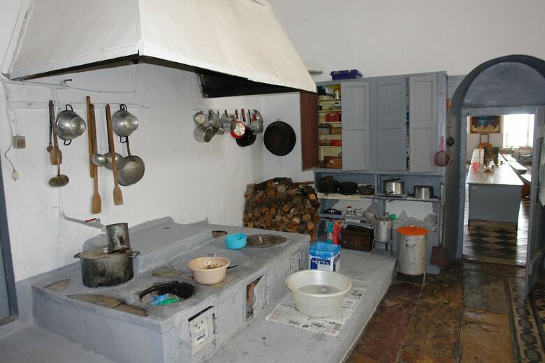 Aparthotel Spitakia Cottages