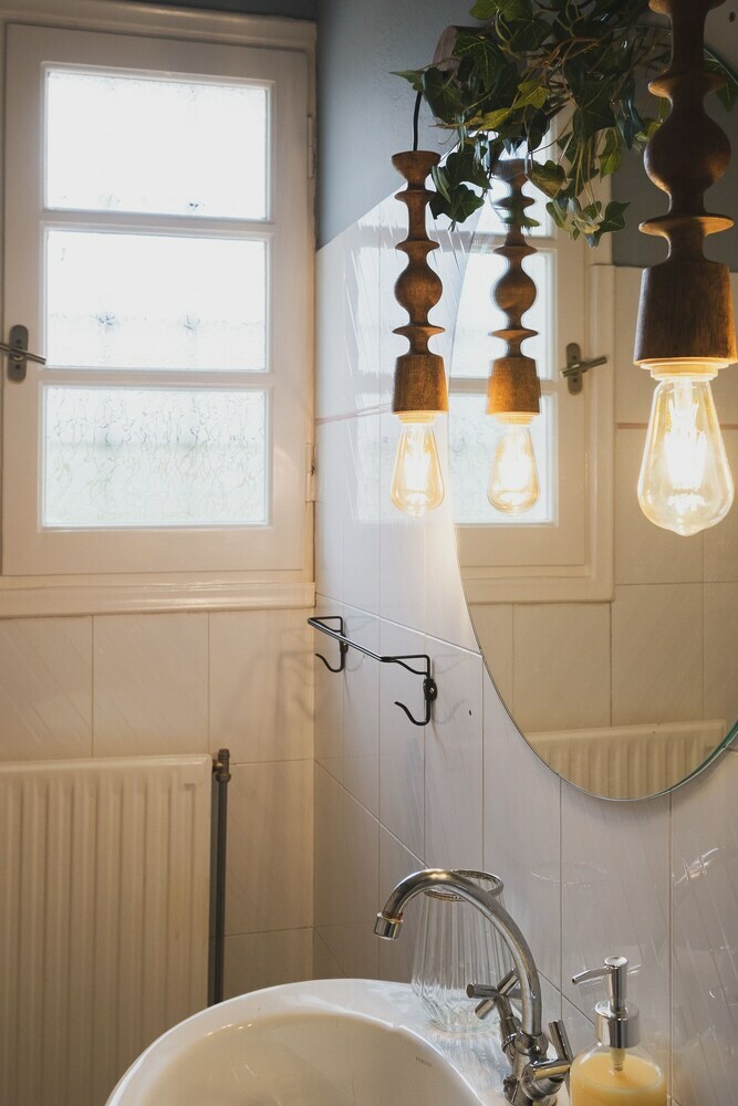 Mid-century Modern Villa Vintage Charm