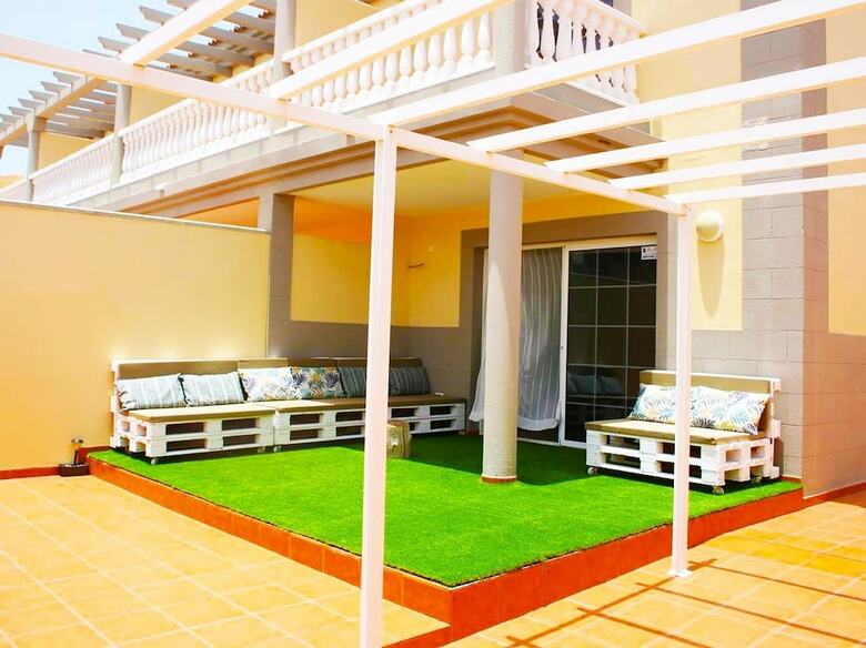 Beautiful Villa In El Medano