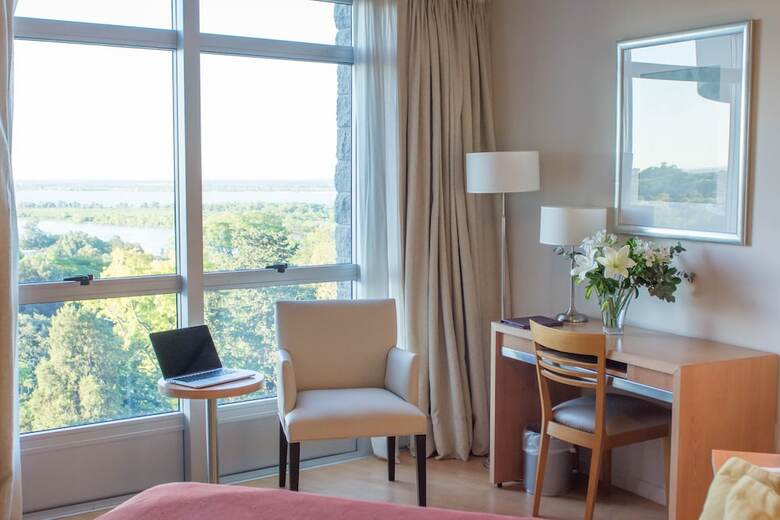 Maran Suites & Towers - Hotel & Spa