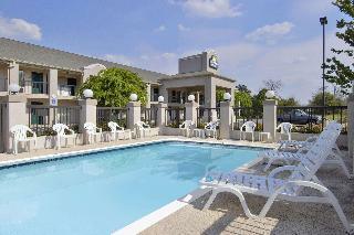 Hotel Days Inn And Suites Fort Valley