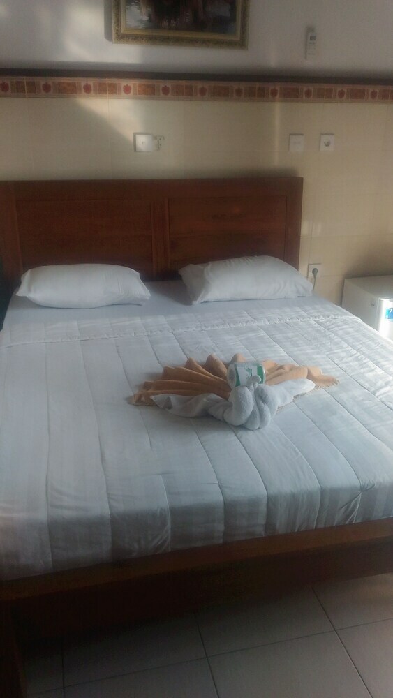 Bed & Breakfast Dewi Antara Homestay