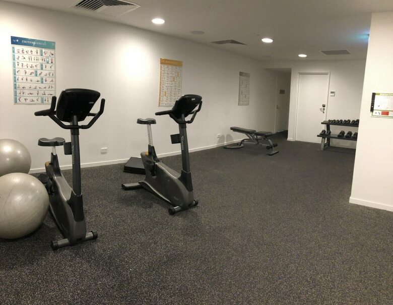 High End Stylish Apartment By Hostrelax