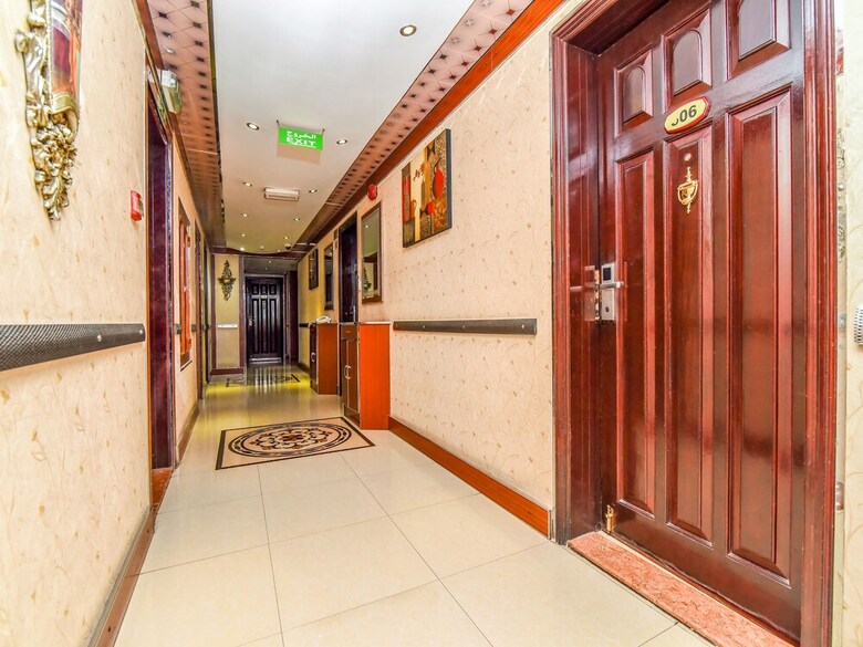 Oyo 180 Evin Hotel